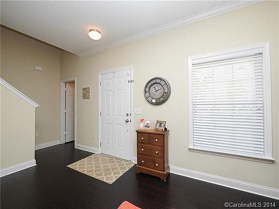 3rd image of 5511 Versage Dr
