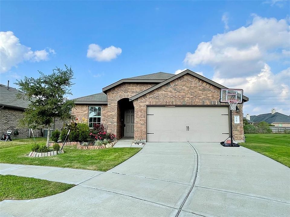 1st image of 29202 Dunns Creek Ct