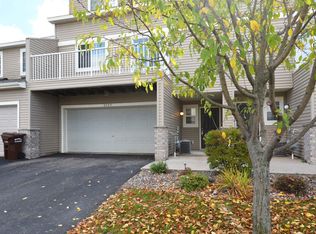 6589 Olive Ln N, Maple Grove, MN 55311