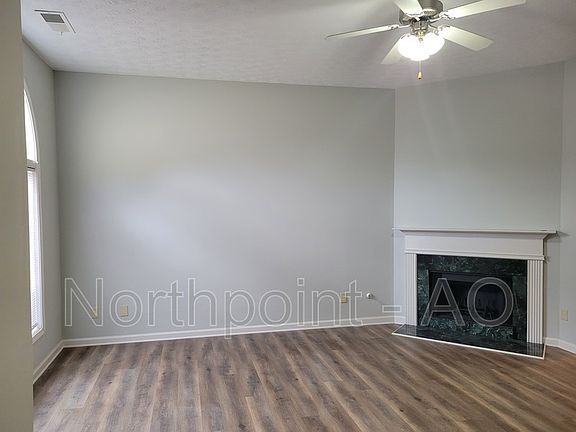 3rd image of 241 Greenland Dr