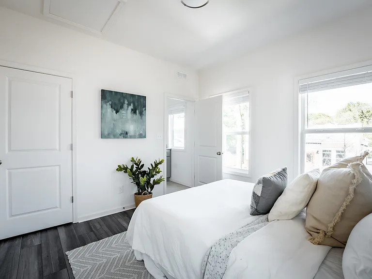 1351 Finley St NE #B — Photo 9