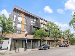 4513 N Clark St #301, Chicago, IL 60640