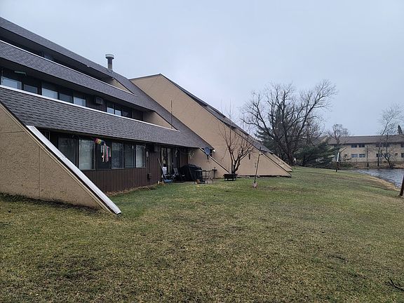 5th image of 175 N Section St #6