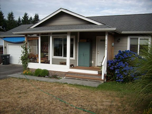 2nd image of 21903 Max William Pl NE