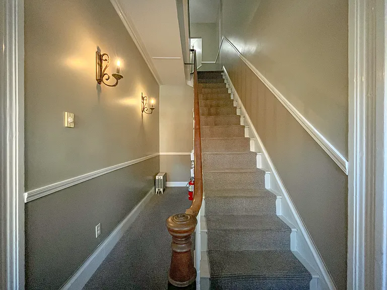 156 Danforth St #3 — Photo 3