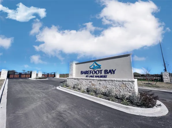 72 Shoreside Dr, Corsicana, TX 75109