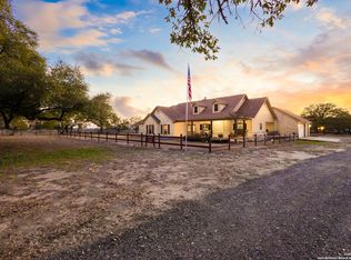 1480 Box House Rd, Lytle, TX 78052