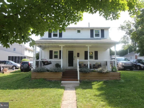 147 S 5th St, Souderton, PA 18964