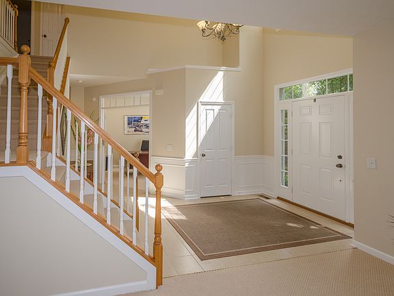 2nd image of 6554 Bainbridge Way