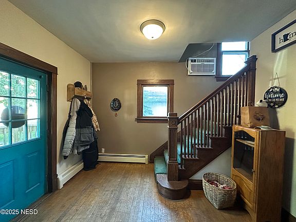 5th image of 316 N Park St