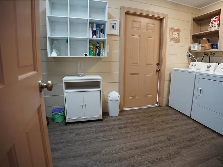 916 Vermont Ave — Photo 13