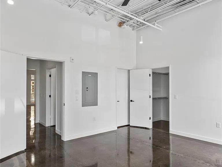3401 Louisiana St #209 — Photo 8