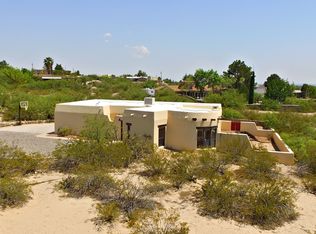 4550 Falcon Dr, Las Cruces, NM 88011