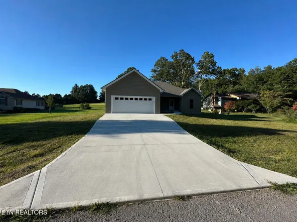 5035 Cheyenne Dr, Crossville, TN 38572