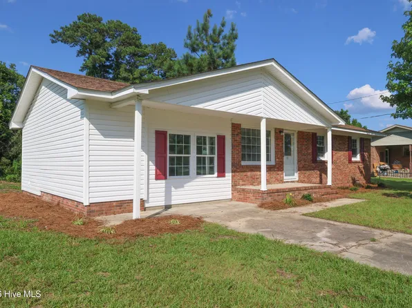 15 Oxford Drive, Jacksonville, NC 28546