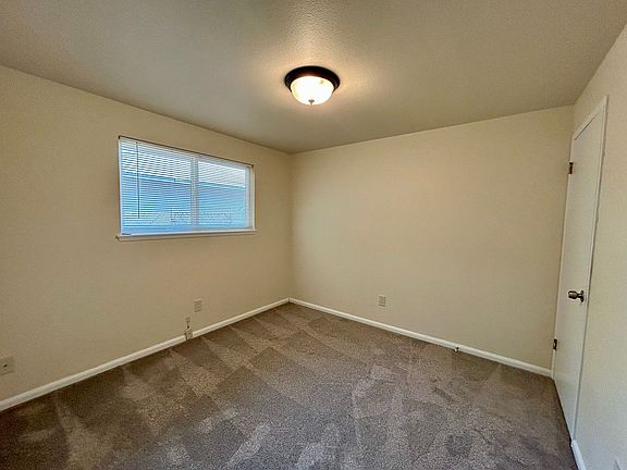 5th image of 1308 N Alder St