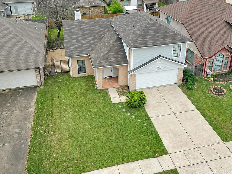 12322 Meadow Ridge Dr — Photo 38