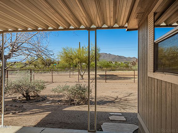 3rd image of 1837 W Irvine Road