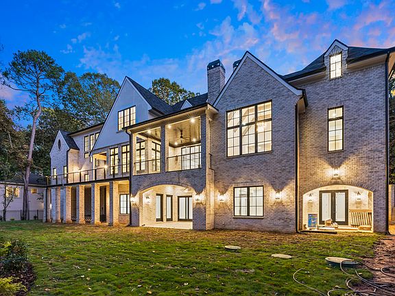 Beautifully lit loggias.