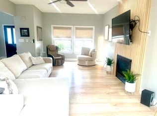 4231 Talmadge Ave NW, Albuquerque, NM 87114