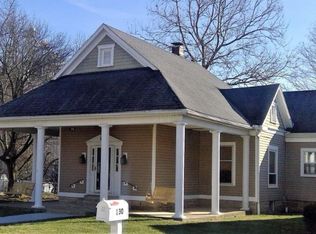 125 W Mound St, South Charleston, OH 45368