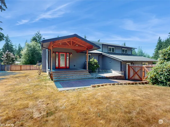 3671 NE North Shore Road, Belfair, WA 98528
