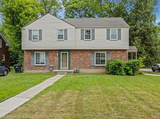 302 Alter Rd, Detroit, MI 48215