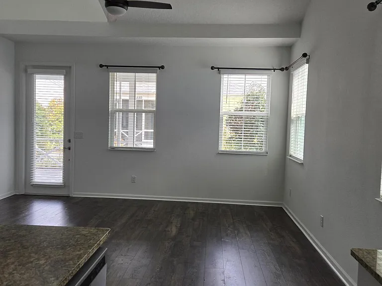 562 Landshark Blvd — Photo 3