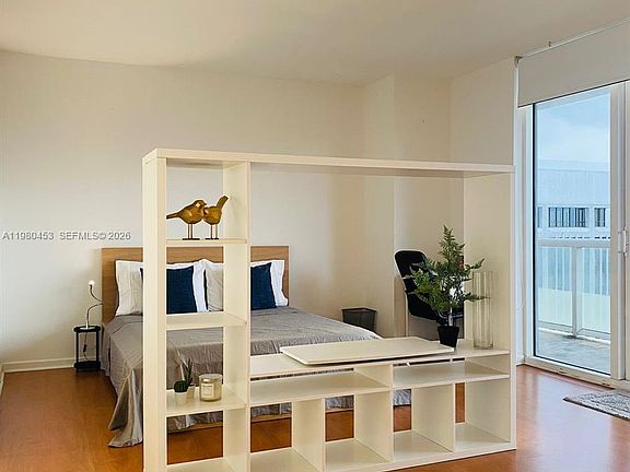 2nd image of 50 Biscayne Blvd APT 3509