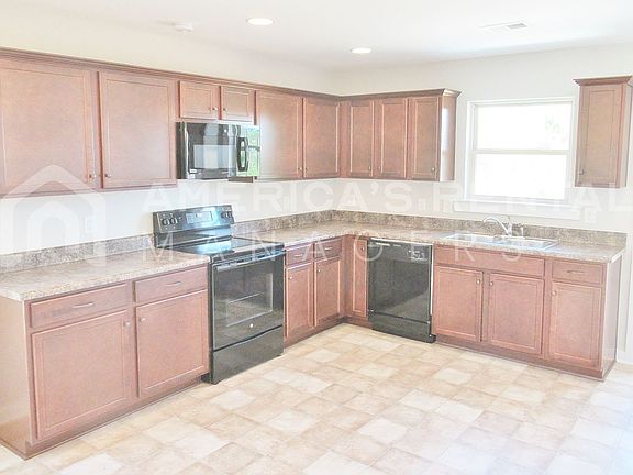 4th image of 559 Kincaid Cove Ln