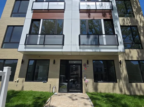 40 Lembeck Ave, Jersey City, NJ