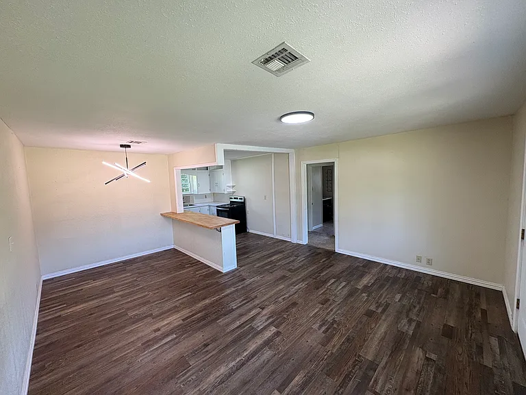 1416 Chickasaw Blvd — Photo 6