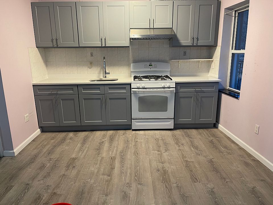 1st image of 1932 Bath Ave Floor 3