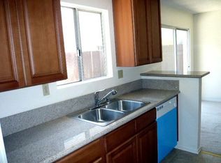17065 Roscoe Blvd UNIT 10, Northridge, CA 91325