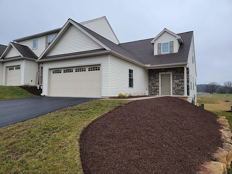 36 Maize Cir — Photo 1