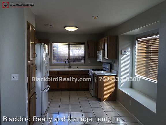 4th image of 6458 High Sierra Ave