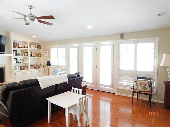 5th image of 2405 Peachtree St
