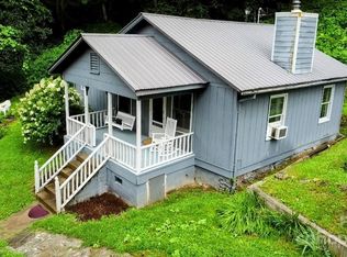 6115 Skyland Dr, Sylva, NC 28779