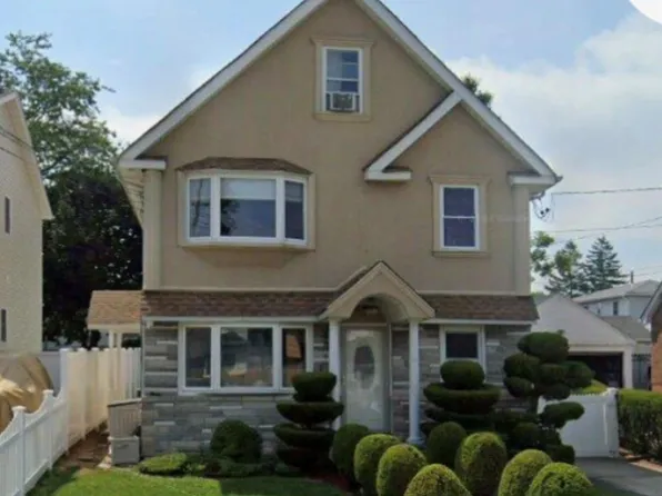 94 Lucille Avenue, Elmont, NY 11003
