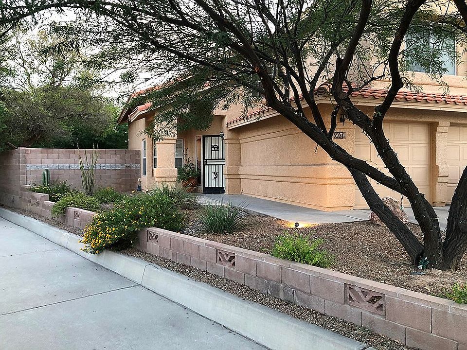 8071 E Edison Street