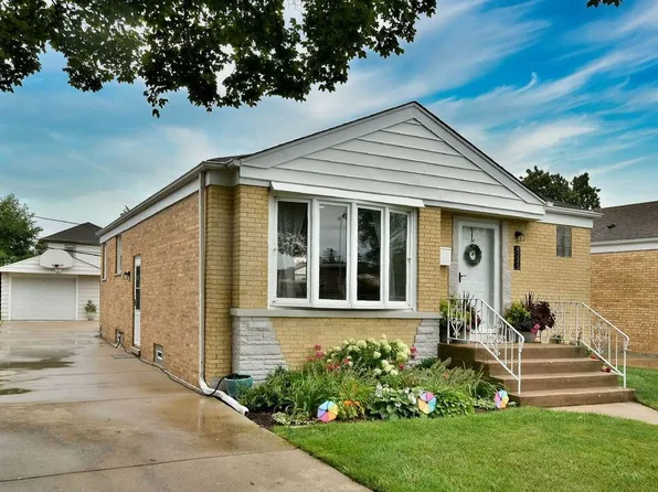 4245 N Olcott Ave, Norridge, IL 60706