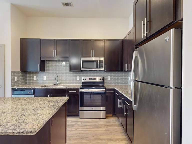 The Flats at Palisades — Photo 111
