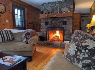 77 North St, Amherst, NH 03031