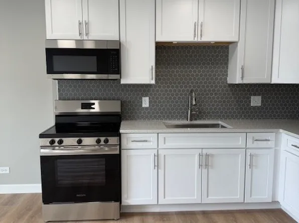 29 S Route 50, Peotone, IL 60468