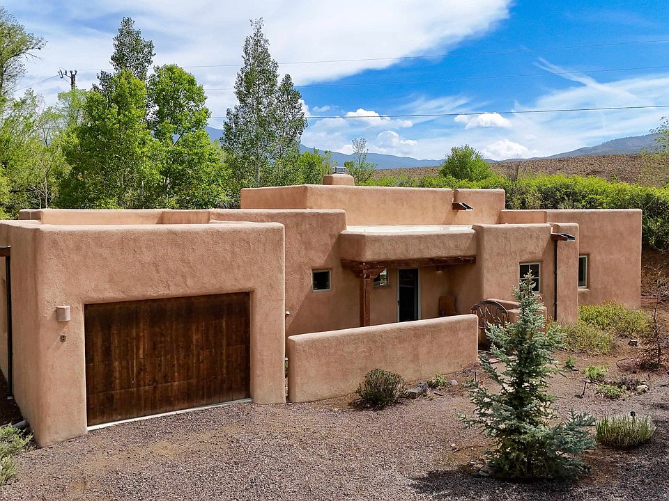 1st image of 215 Mariposa Place #8