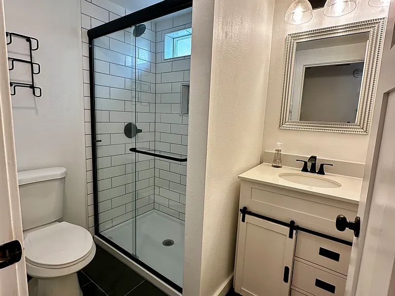 1386 Avenue U #1 — Photo 25