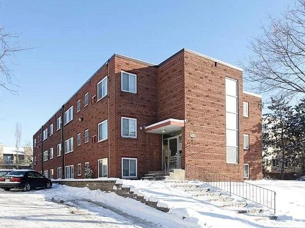 319 8th St SE #104
