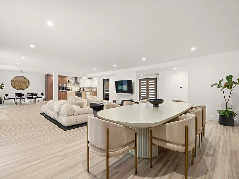 9289 Swallow Dr — Photo 10