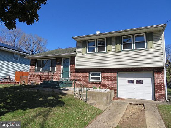 3rd image of 1736 Pittman Ave
