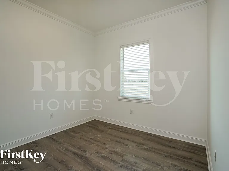 3910 NE 19th Place Cpe — Photo 10
